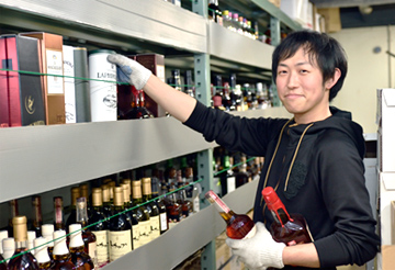 川口で酒屋・酒の卸会社をお探しならカクタへ